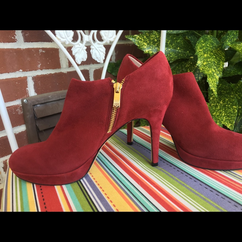 Vince Camuto Cherry Wine Evening Heels